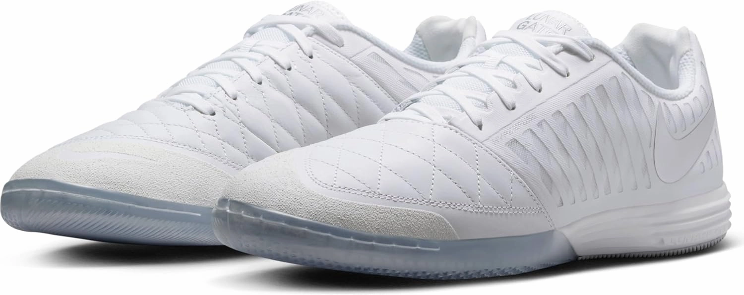 Nike Lunargato II Indoor/Court Low-Top Soccer Shoes (580456-105, White/Chrome)