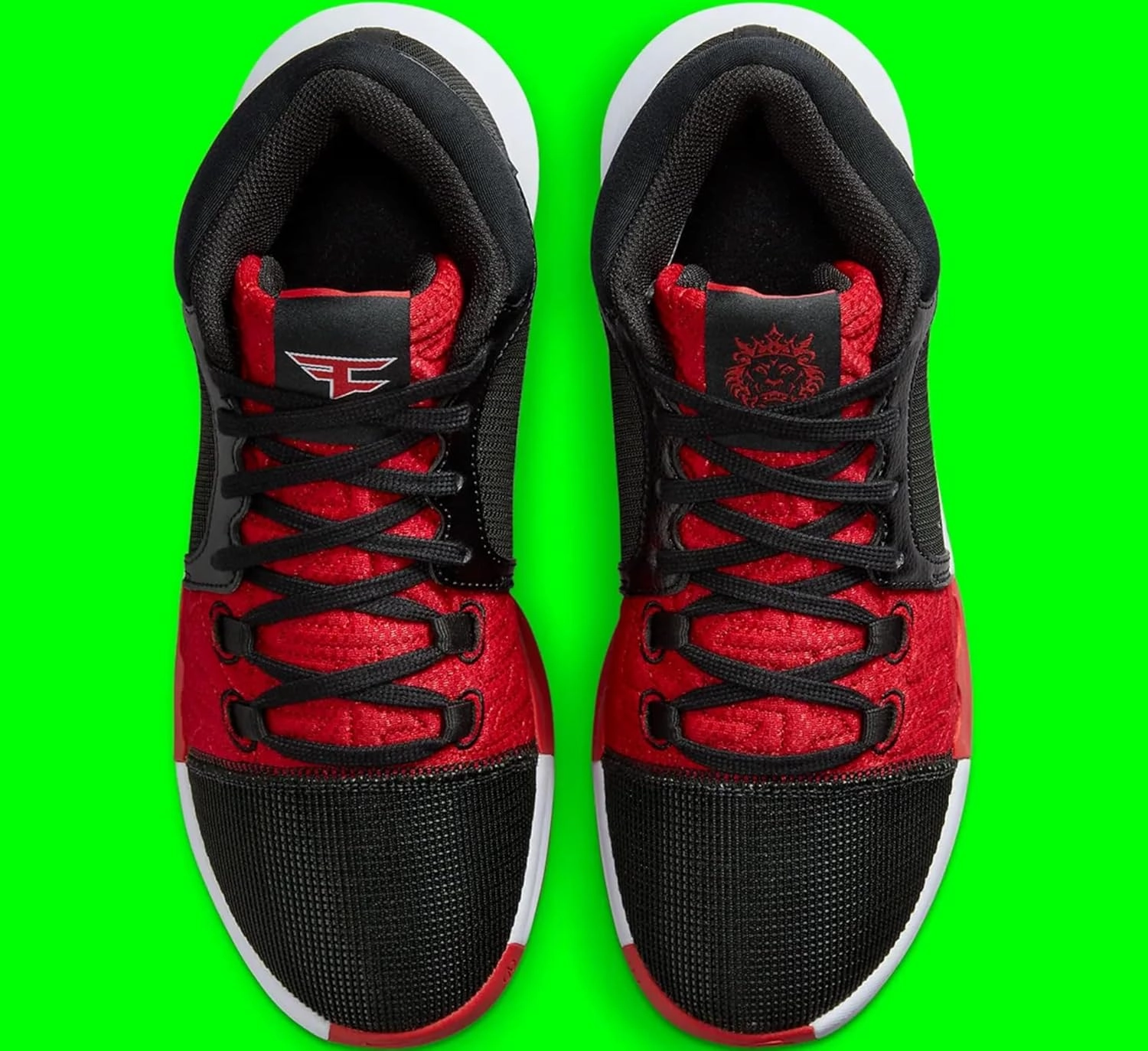 Nike Men's Basketball Shoe