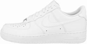 NIKE Men's Sneaker