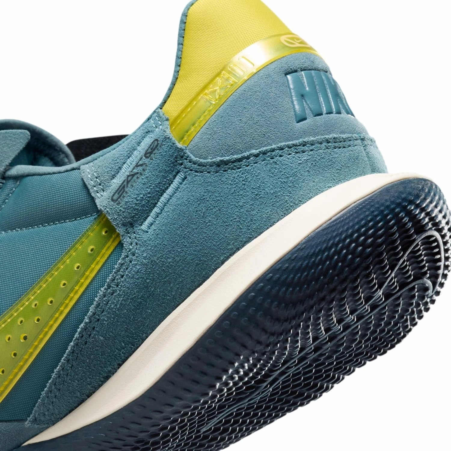 Nike Streetgato Low-Top Soccer Shoes (DC8466-004, Smokey Blue/Lightning)