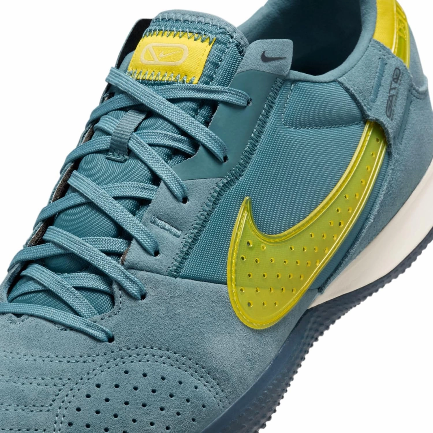 Nike Streetgato Low-Top Soccer Shoes (DC8466-004, Smokey Blue/Lightning)