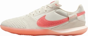 Nike Streetgato Low-Top Soccer Shoes (DC8466-104, Pale Ivory/Apricot Agate)