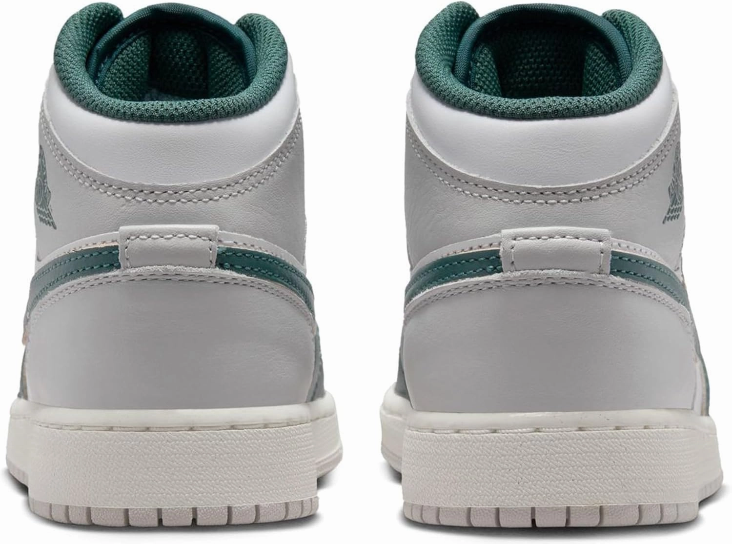 Nike Unisex-Child Modern