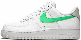 Nike Women Basketball Shoe, White Green Glow Lt Bone White, 8.5 US