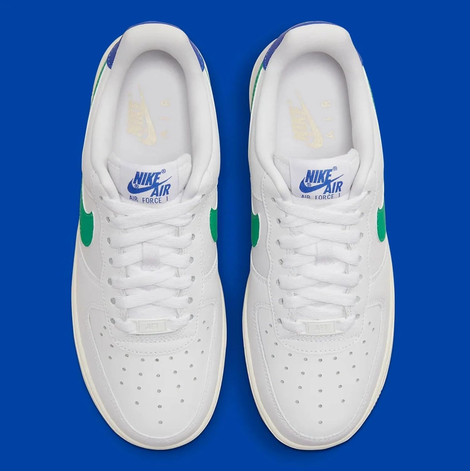 Nike Women's Air Force 1 '07 Shoes