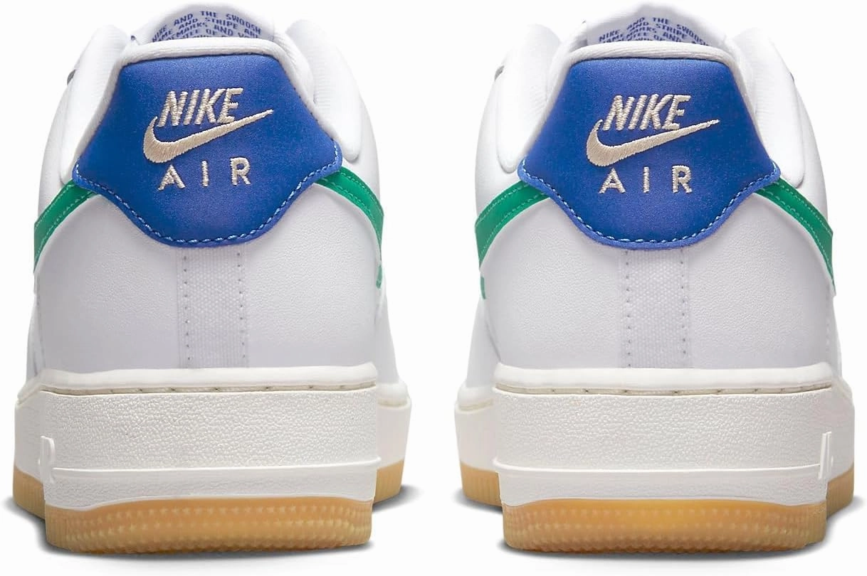 Nike Women's Air Force 1 '07 Shoes