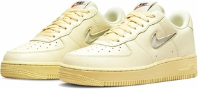 Nike Women's Air Force 1 Basketball Shoe, Coconut Milk/Light Bone-lemon, 7