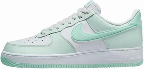 Nike Women's Air Jordan 1 Mid Shoes