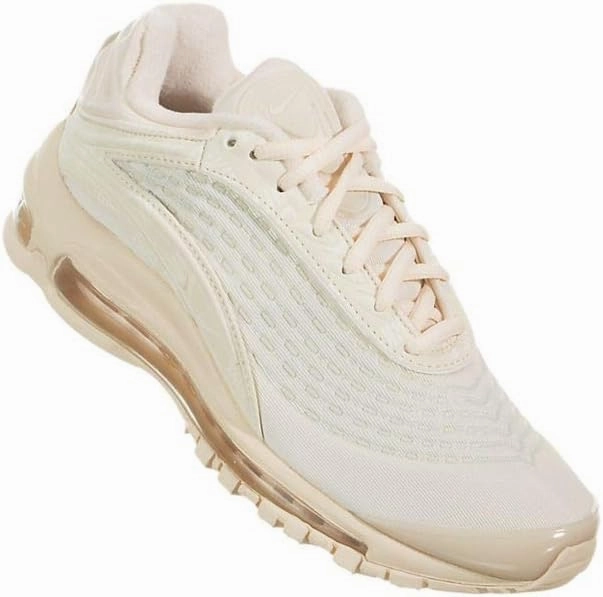 Nike Women's Air Max Deluxe SE