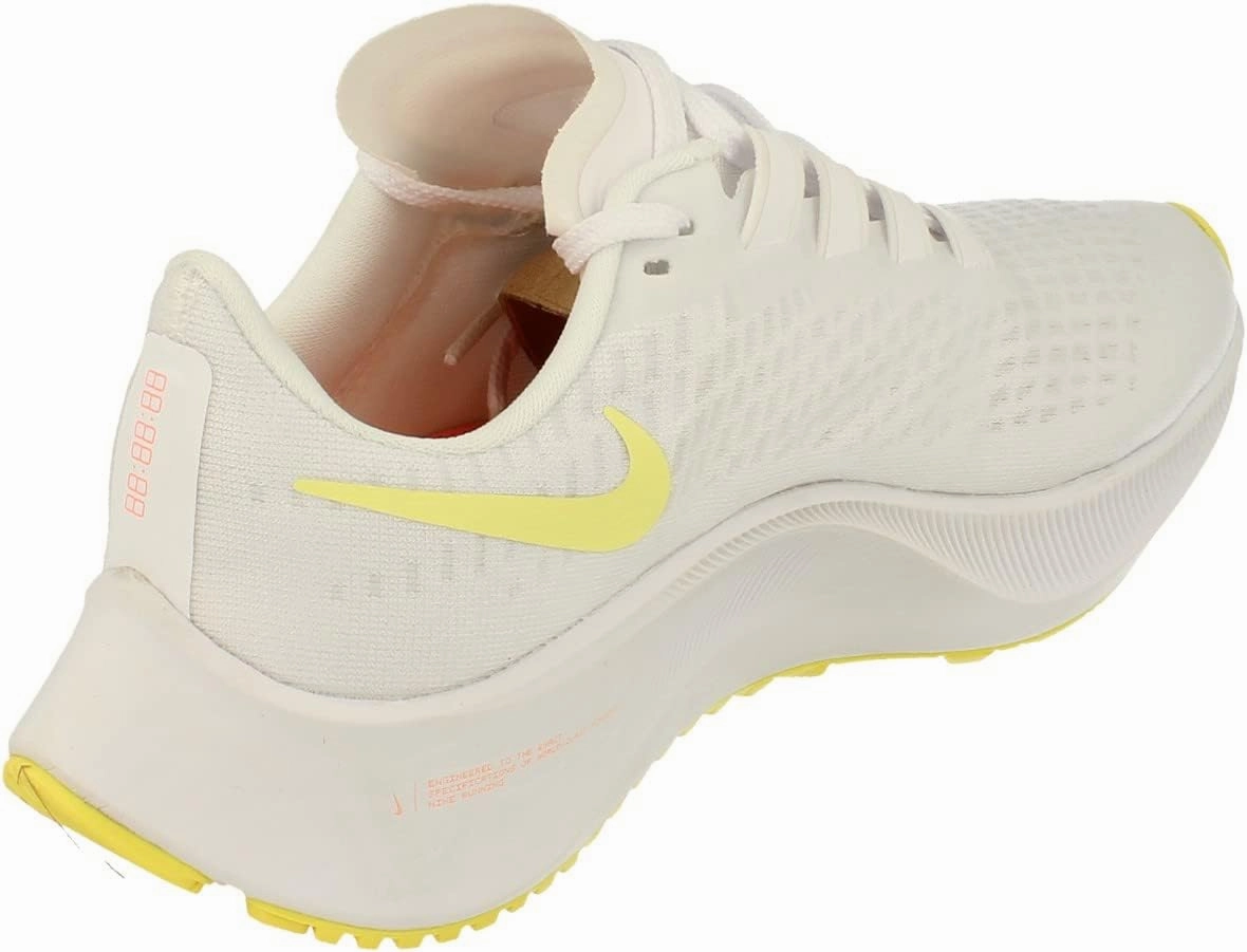Nike Women's Air Zoom Pegasus 37 Shoes Football Boots