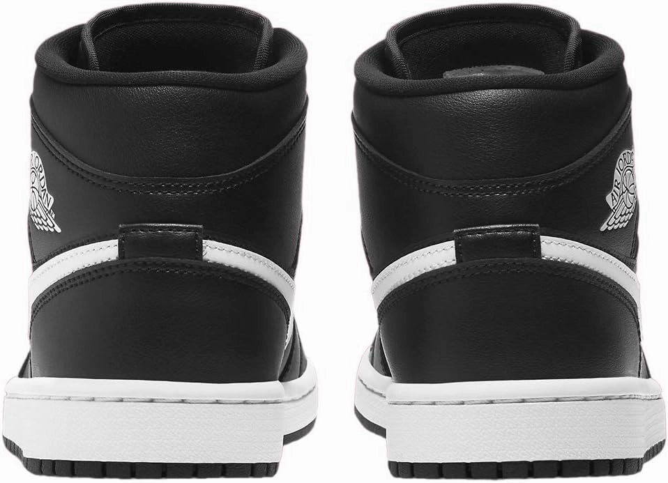 Nike Women's Basketball Shoe