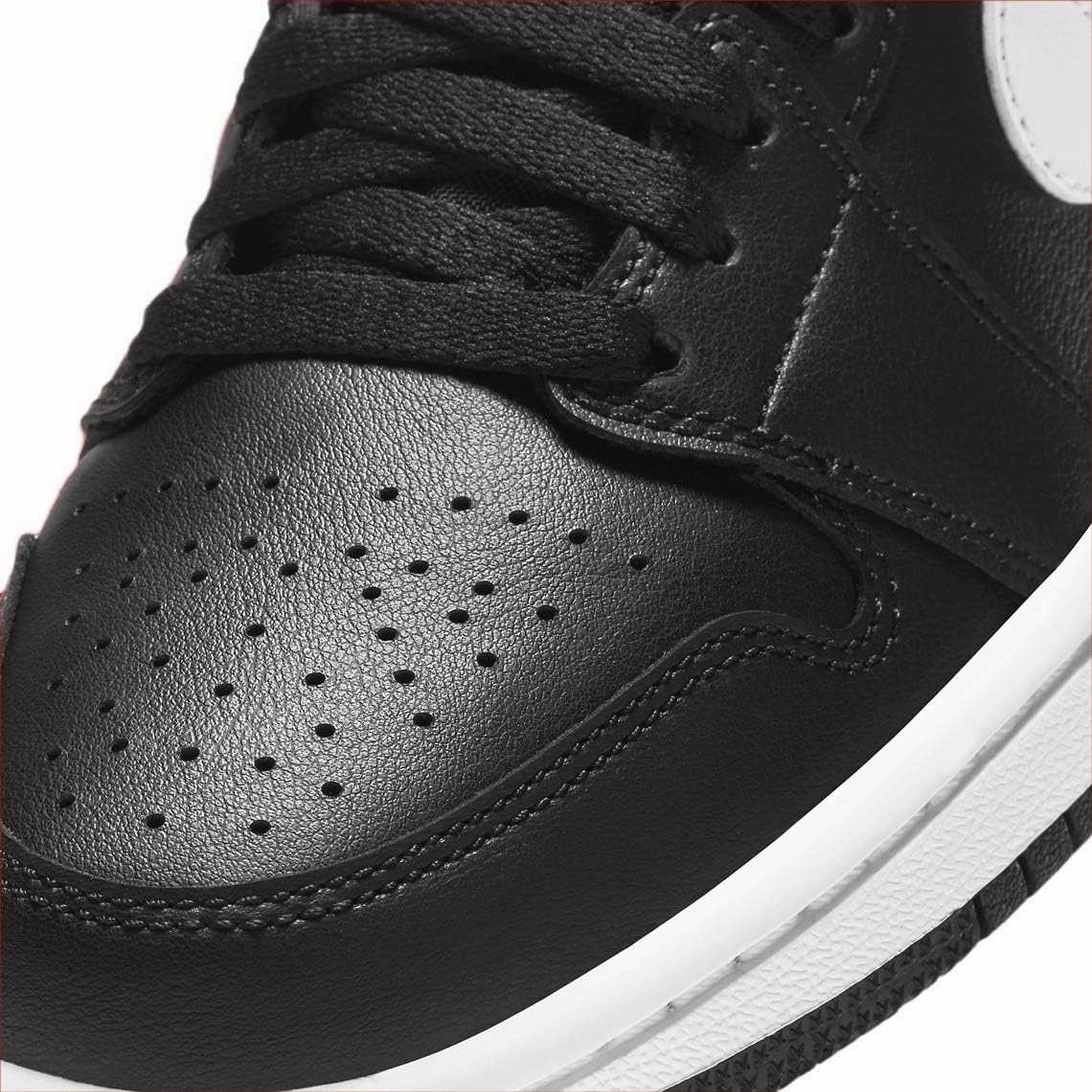 Nike Women's Basketball Shoe
