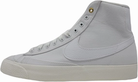 Nike Women's Blazer Mid '77 Basketball Shoes, White/White-Sail-Black, 9 M US