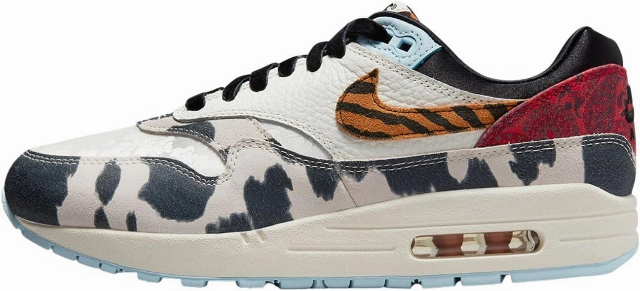 NIKE Women's Fitness Shoes