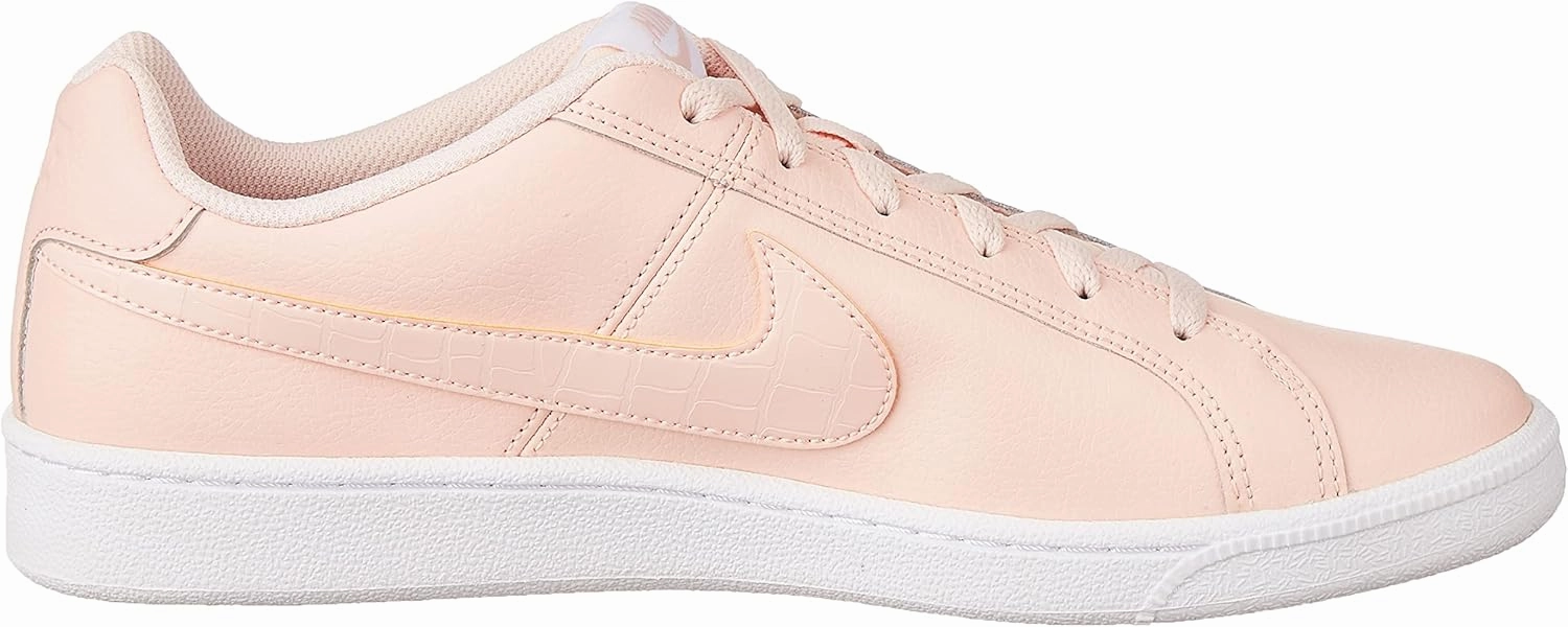 NIKE Women's Flat Sports Leisure