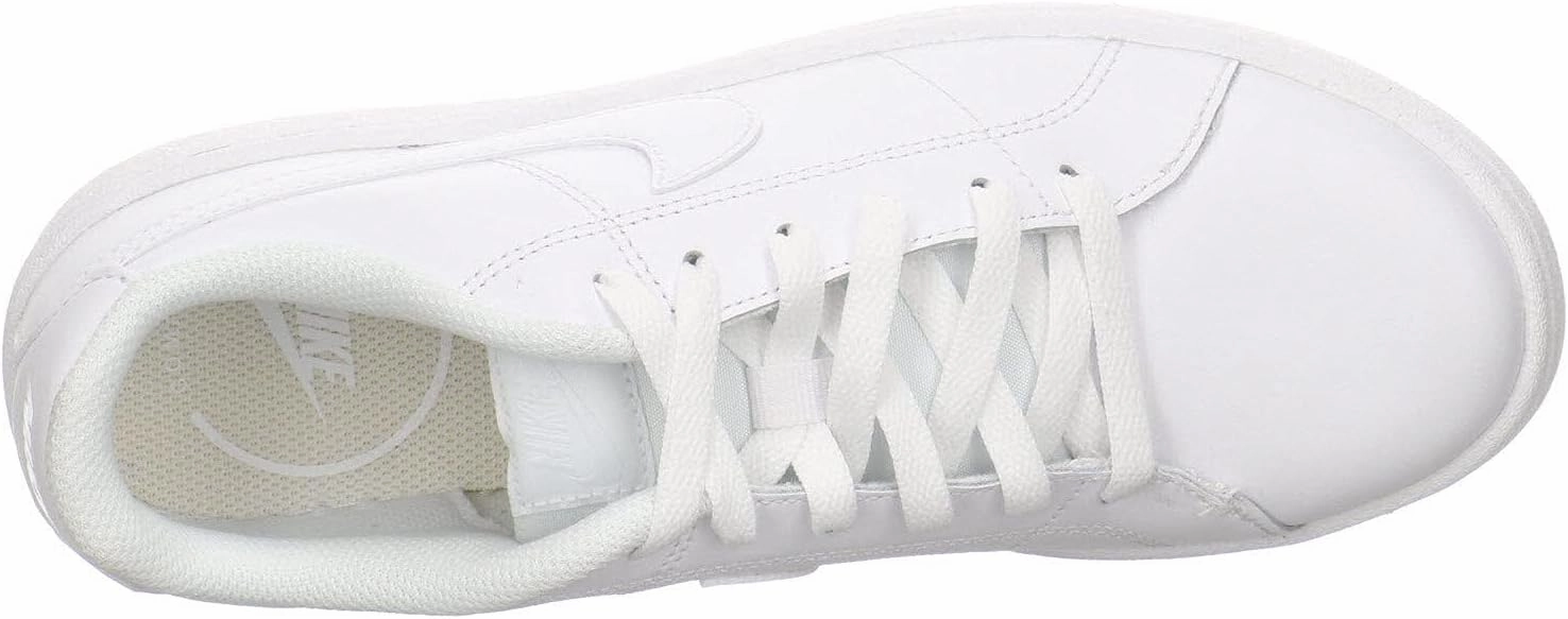 NIKE Women's Flat Sports Leisure
