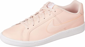 NIKE Women's Flat Sports Leisure