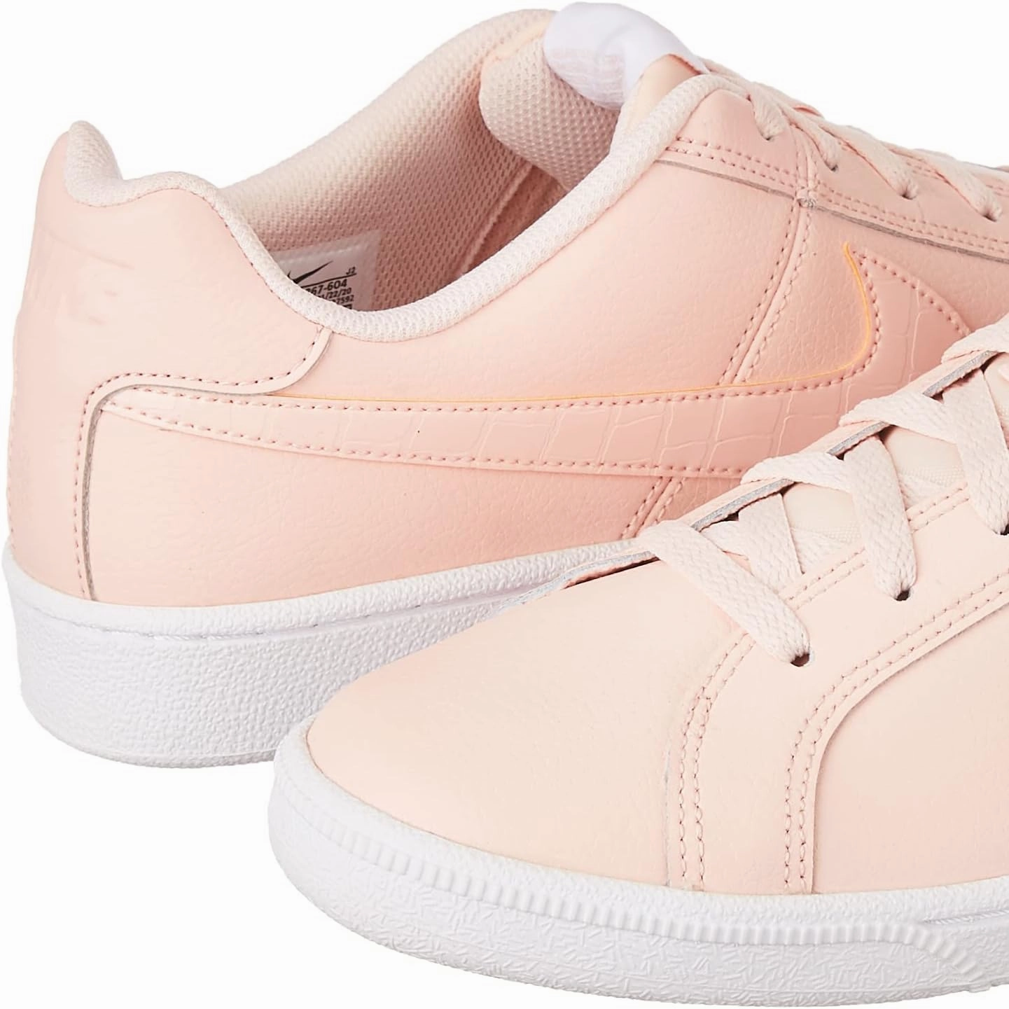 NIKE Women's Flat Sports Leisure