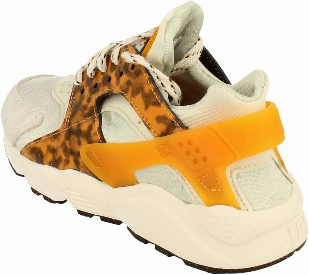 Nike Women's Free Rn (Big Kid) Sneaker