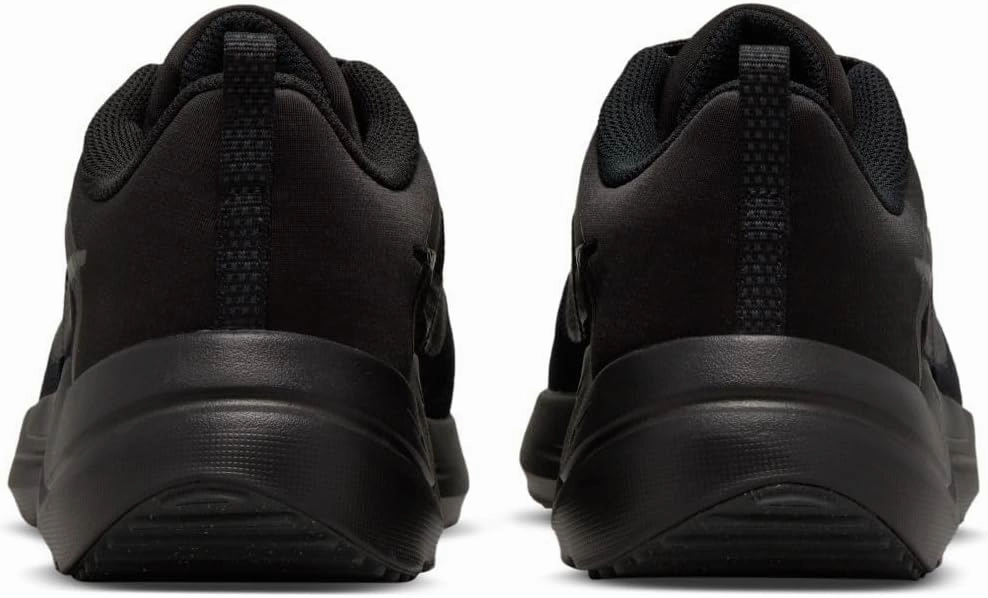Nike Women's Gym Sneaker