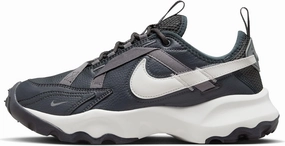 Nike Women's Gymnastics Shoes Sneaker