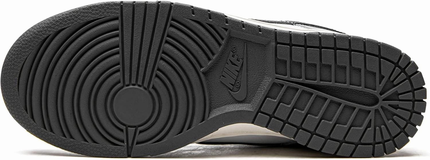 Nike Women's Low-Top