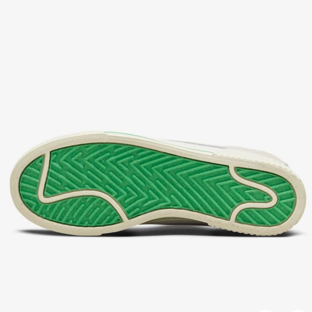 Nike Women's Low-Top Sneakers