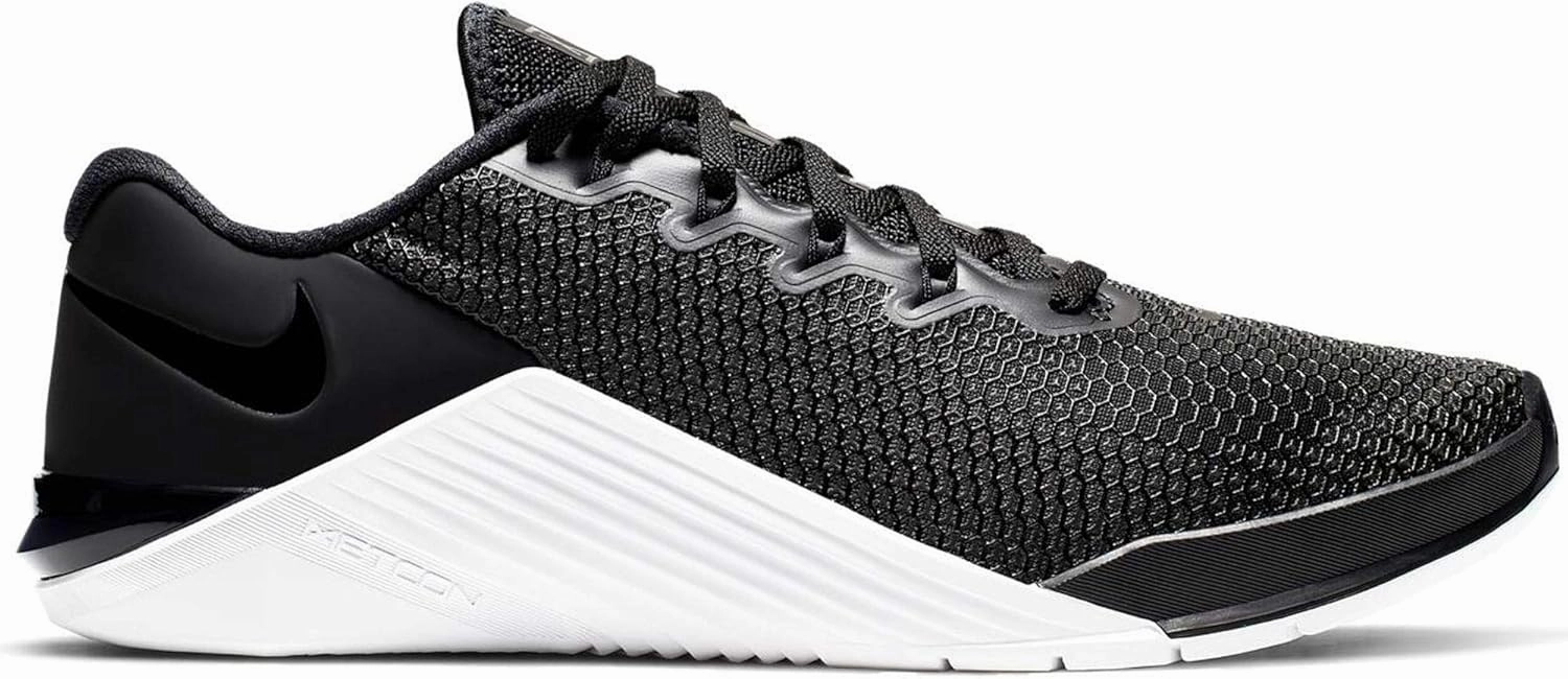 Nike Women's Metcon 5 Training Shoe