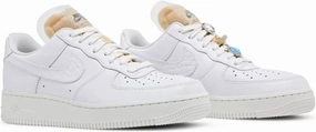 Nike Women's Modern