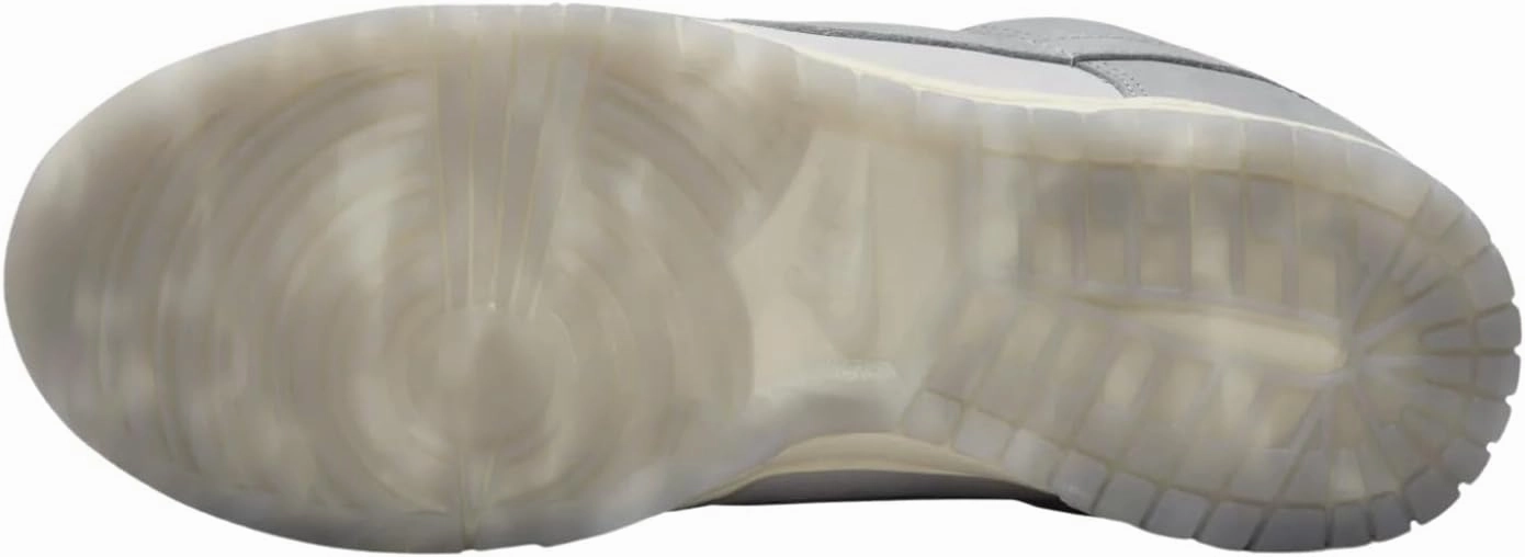 Nike Women's Modern