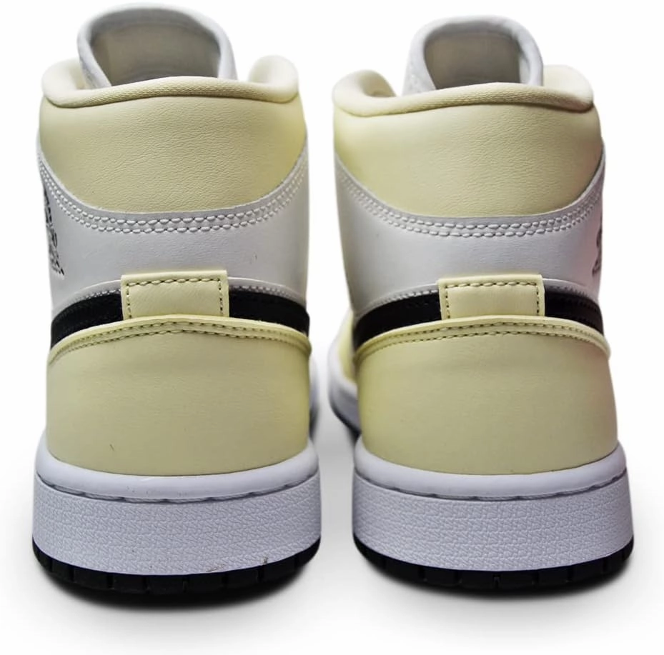 Nike Women's Modern