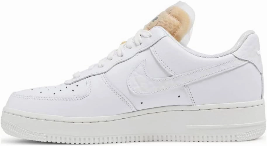 Nike Women's Modern