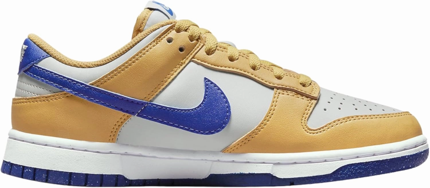 Nike Women's Modern