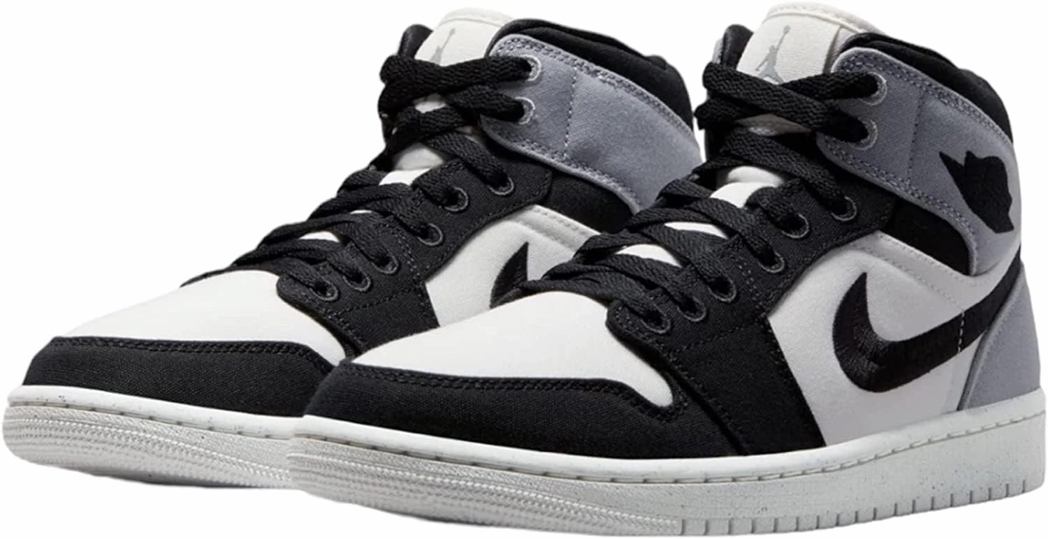 Nike Women's Modern