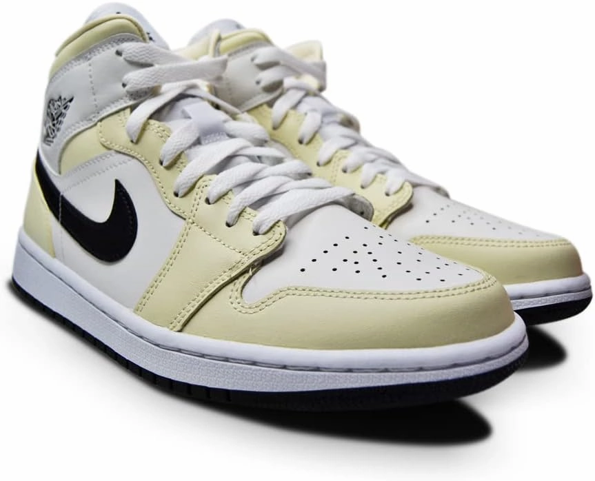 Nike Women's Modern