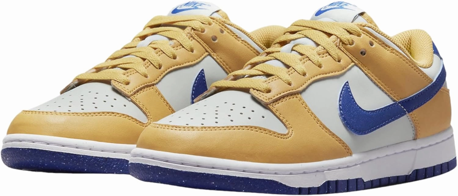 Nike Women's Modern
