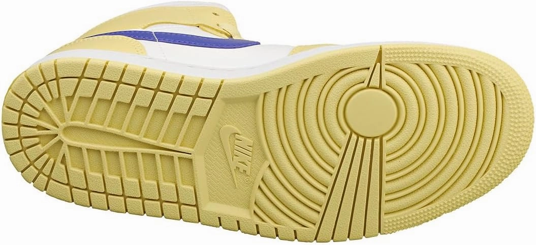 Nike Women's Modern