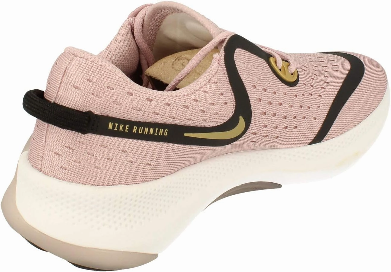 Nike Women's Race Running Shoe