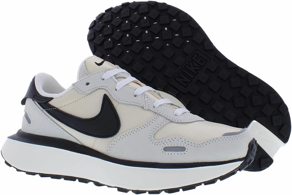 Nike Women's Sneaker