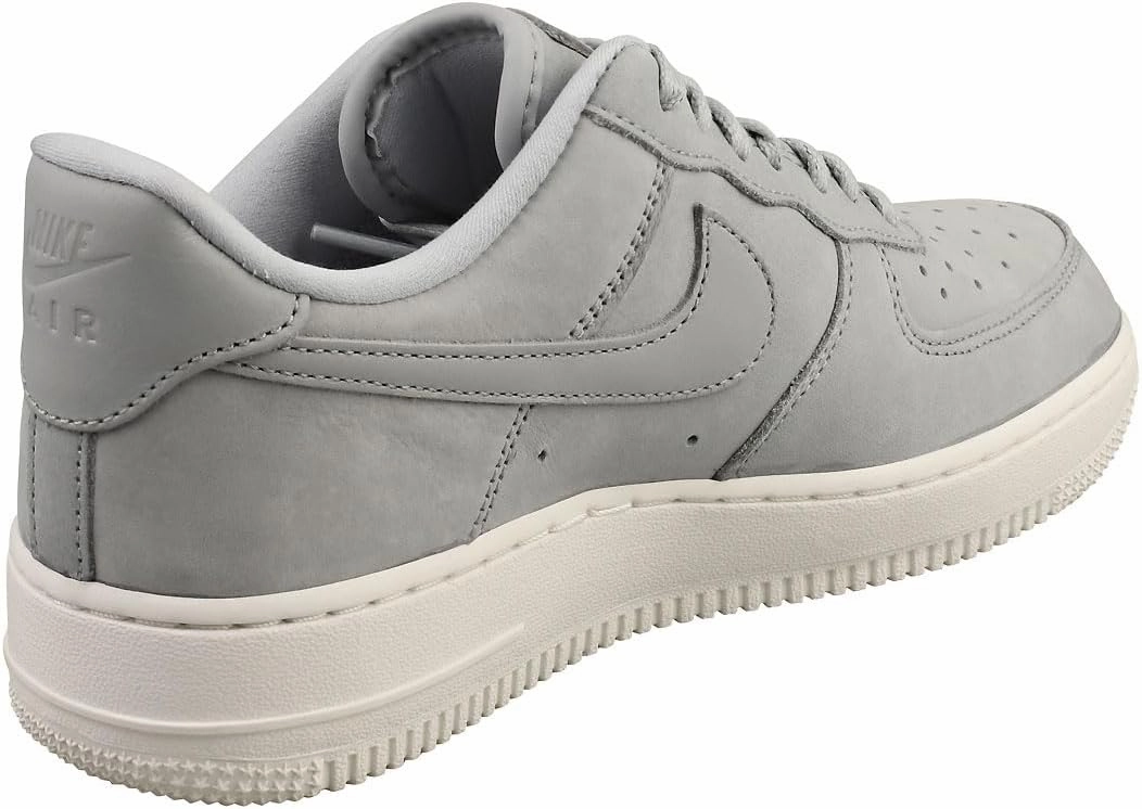 Nike Women's Sneaker