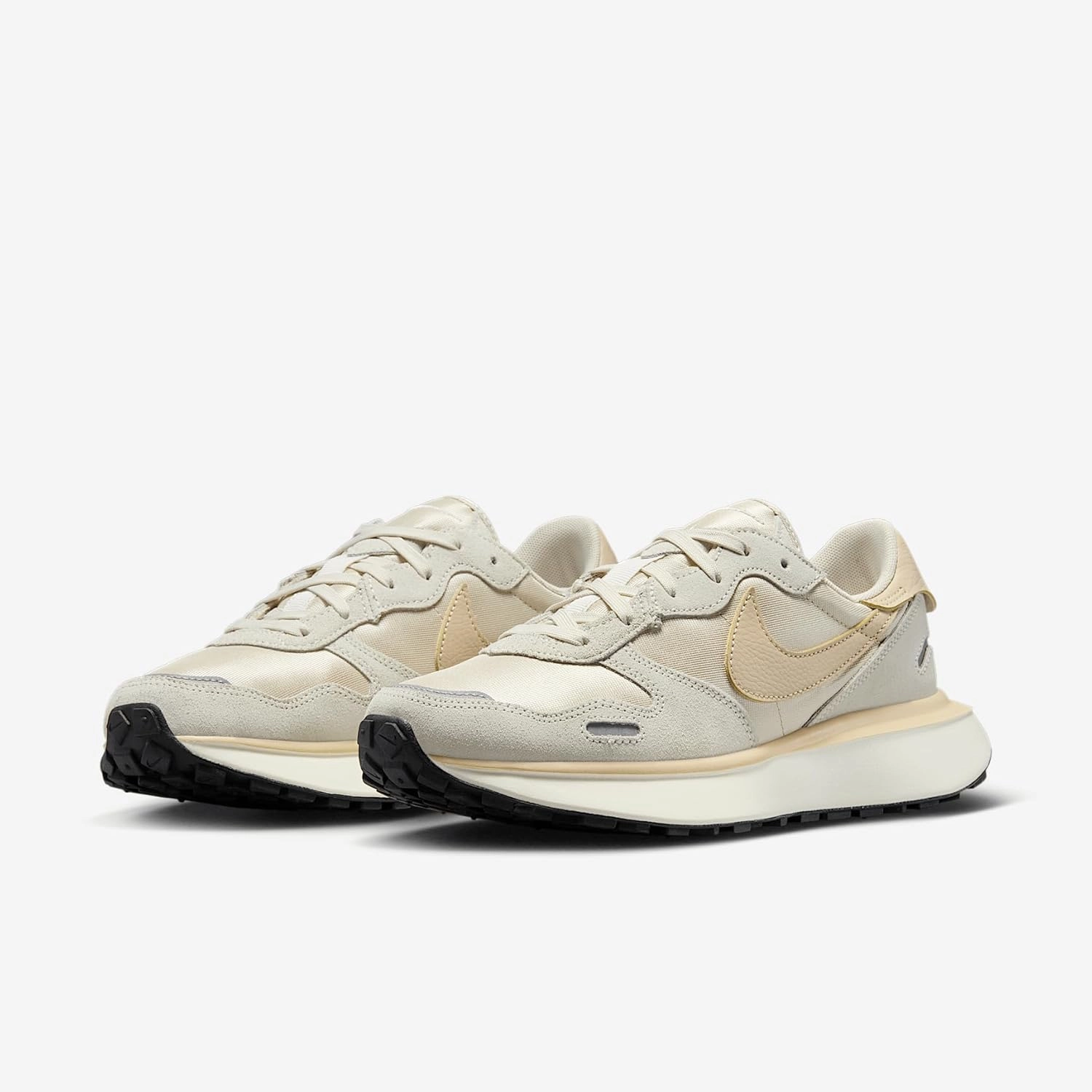 Nike Women's Sneaker