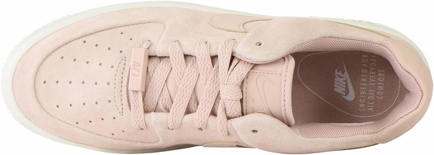 NIKE Women's Sneaker