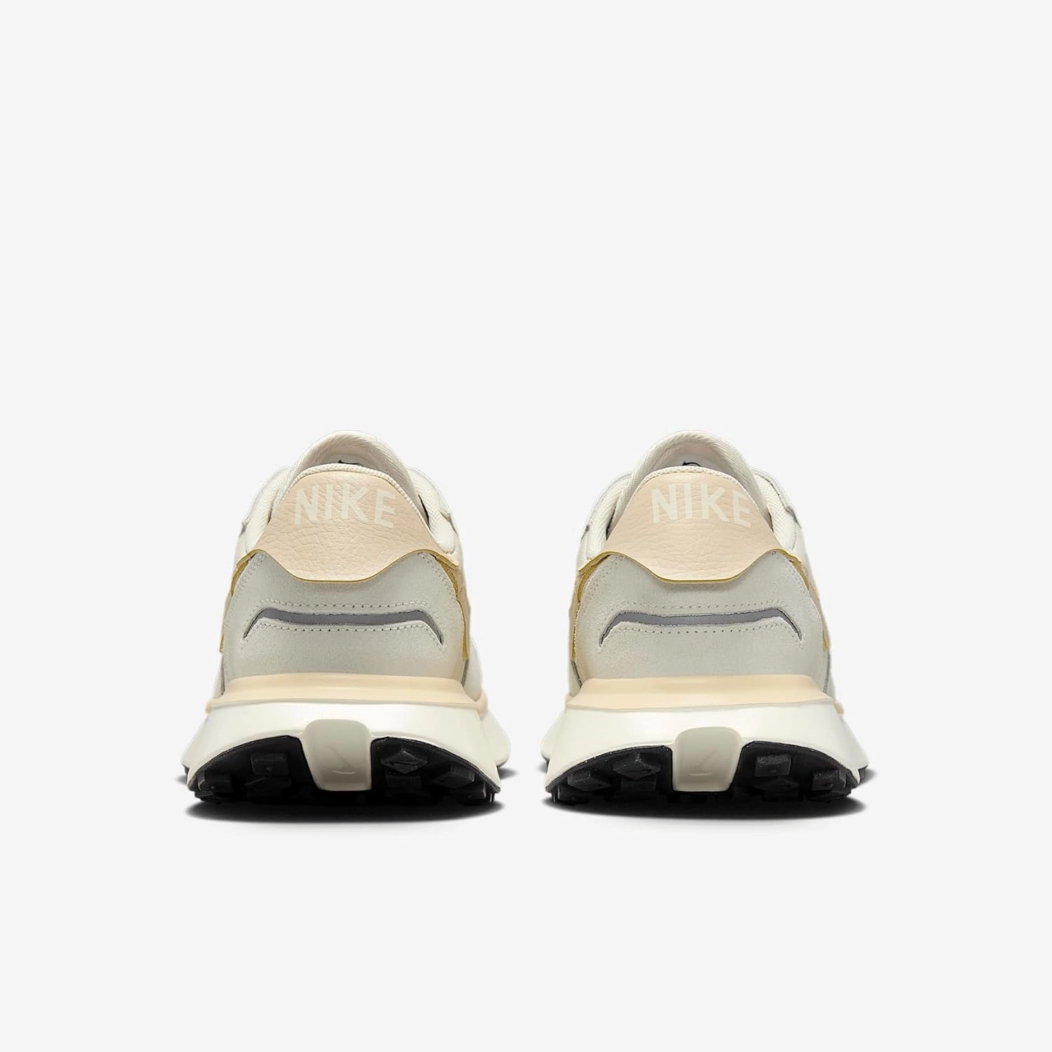 Nike Women's Sneaker