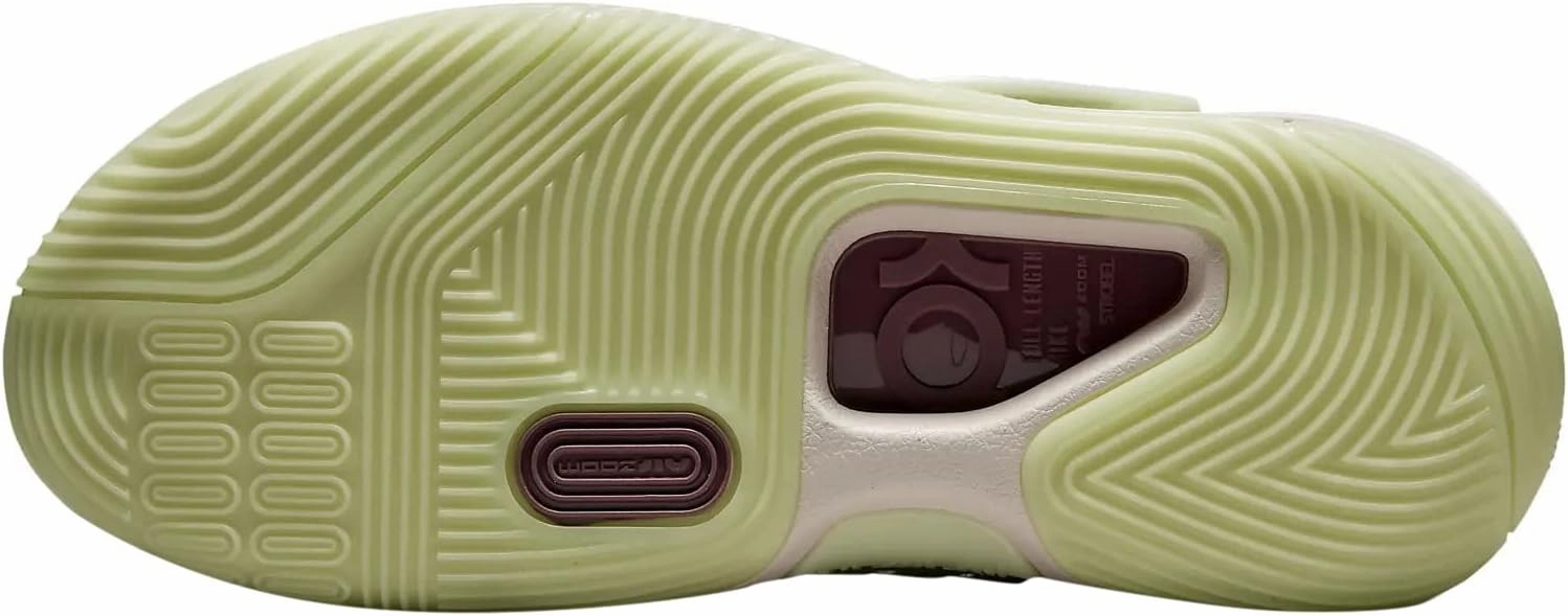 NIKE Women's Sneaker Gymnastics Shoe