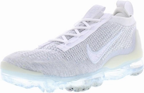 NIKE Women's Sneaker Gymnastics Shoe