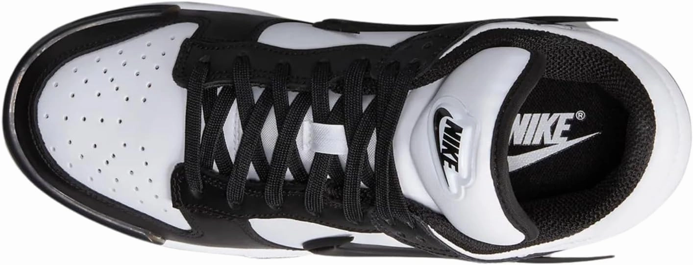 NIKE Women's Sneaker