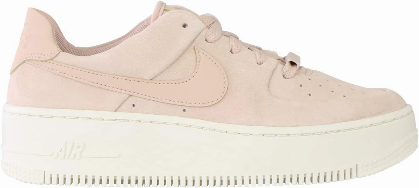NIKE Women's Sneaker