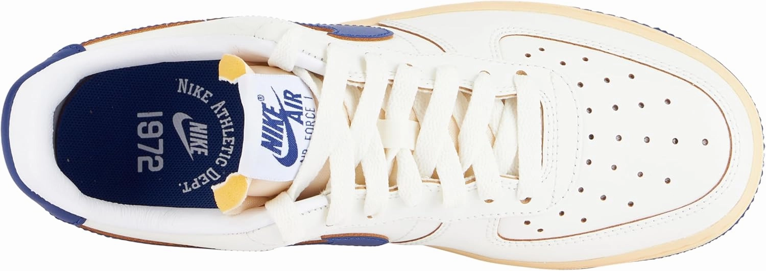 Nike Women's Sneaker