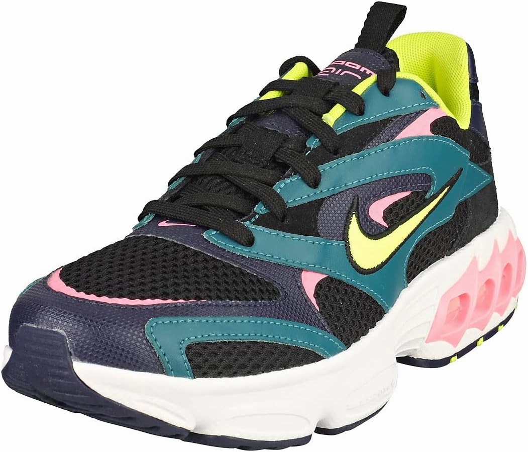 NIKE Women's Sneaker