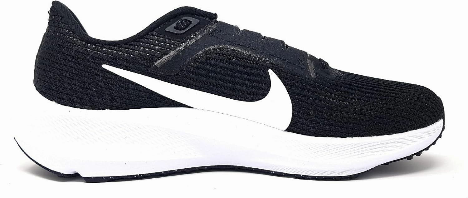 Nike Women's Sneaker